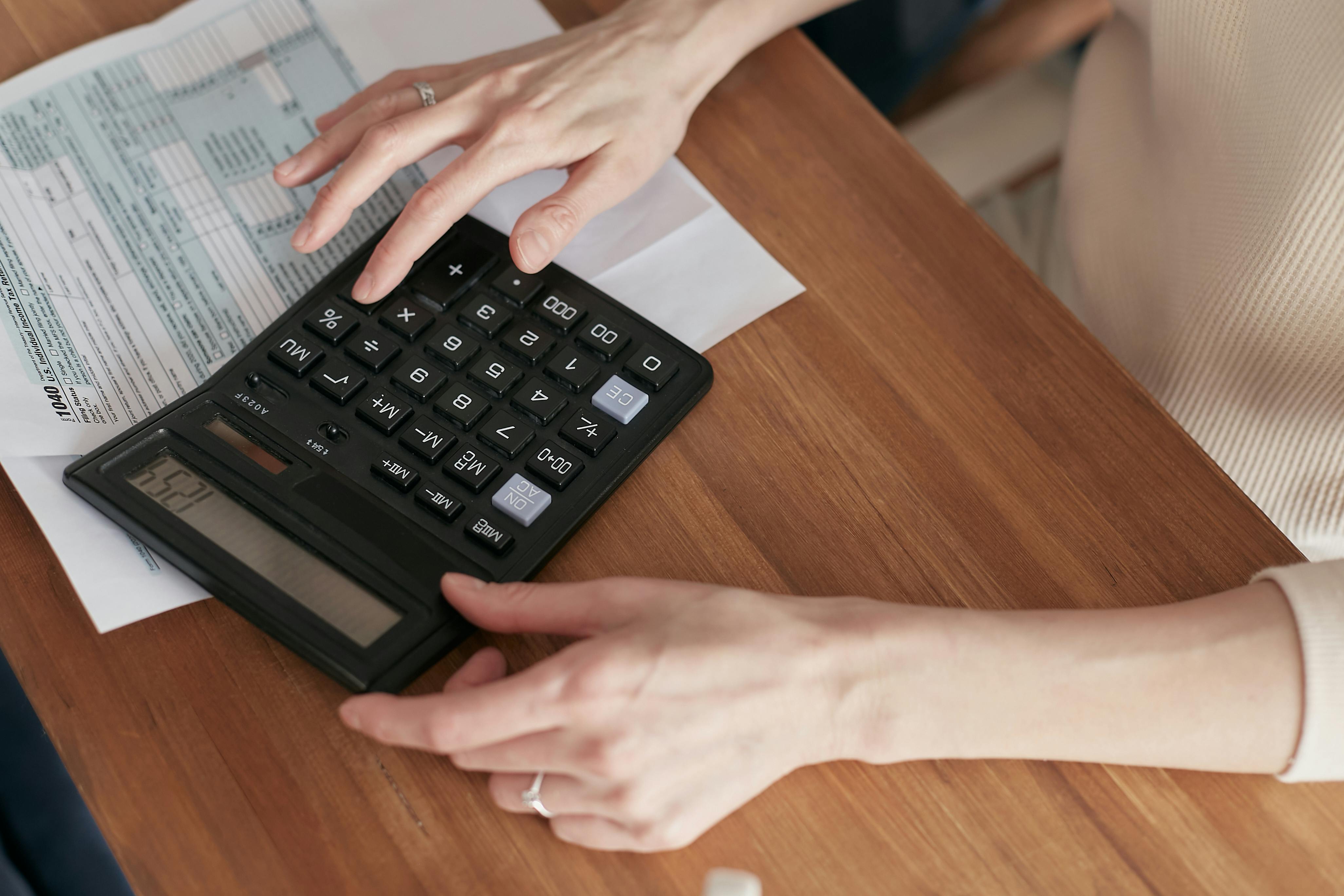 Démocratiser l'IA générative dans un milieu financier ultra-régulé